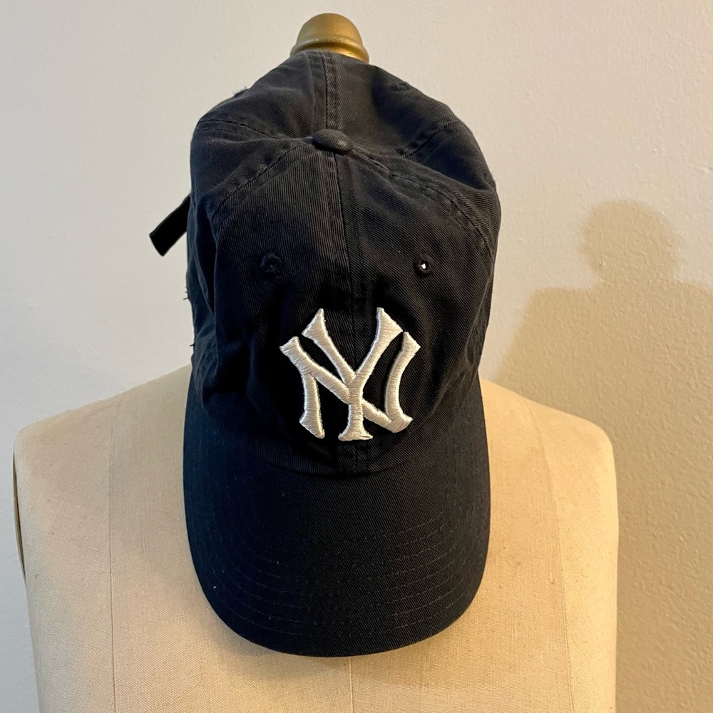 MLB Official Yankees Baseball Cap Navy Blue
